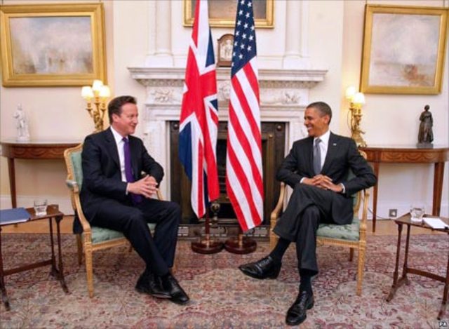 Tổng thống Mỹ Barack Obama và Thủ tướng Anh David Cameron tại số 10 phố Downing. (Nguồn: Internet)