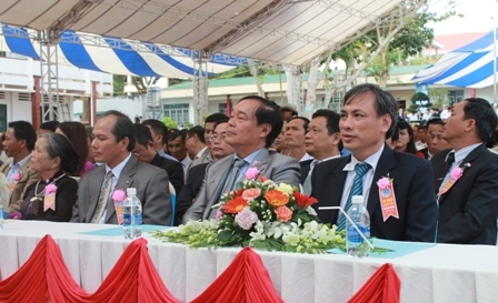 Các đại biểu tham dự lễ kỷ niệm.