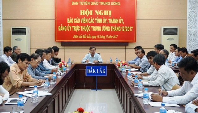 Các đại biểu tham dự tại điểm cầu Đắk Lắk.