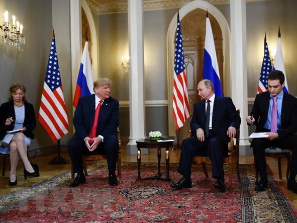 Tổng thống Nga Vladimir Putin và Tổng thống Mỹ Donald Trump tại cuộc gặp thượng đỉnh ở Helsinki,  Phần Lan ngày 16-7. 
