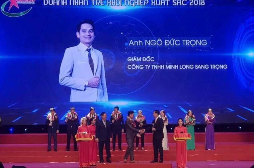 Anh Ngô Đức Trọng nằm trong top 10 Doanh nhân trẻ khởi nghiệp xuất sắc 2018. 