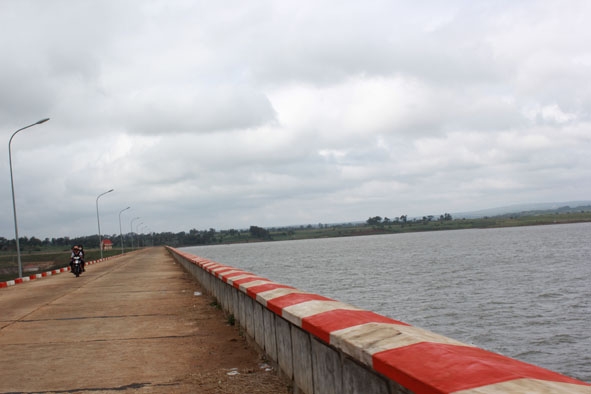 Hồ Krông Búk Hạ là một trong những địa điểm dự kiến xây dựng nhà máy điện mặt trời.