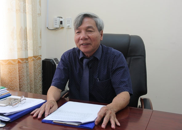 Phó Chủ tịch UBND huyện Lắk Tô Văn Dũng.