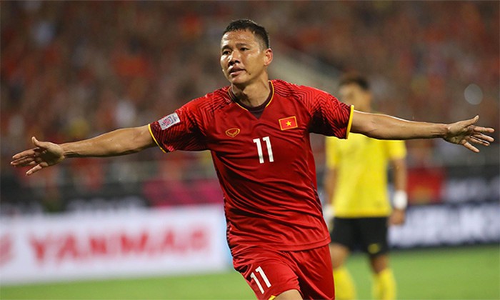 Niềm vui của tiền đạo Anh Đức khi nâng tỷ số lên 2-0 cho tuyển Việt Nam. Ảnh: Internet