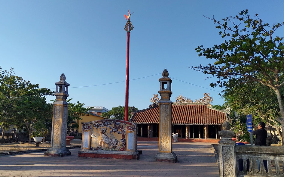 Đình làng An Vĩnh trên đảo Lý Sơn.
