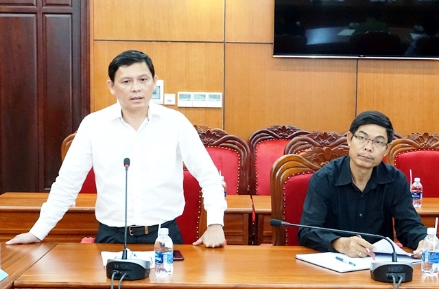 Phó Chủ tịch UBND tỉnh Nguyễn Tuấn Hà phát biểu tại hội nghị. 