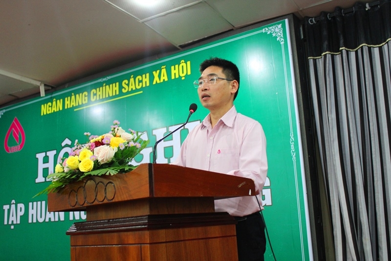 Giám đốc Ban tín dụng người nghèo NHCSXH Việt Nam Đặng Đức Thắng tập huấn chuyên đề tín dụng năm 2019