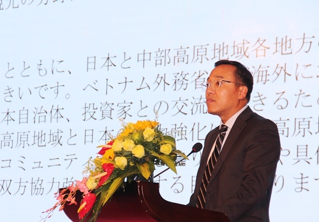 Cục trưởng Cục ngoại vụ - Bộ Ngoại giao Việt Nam Nguyễn Hoàng Long phát biểu tại Hội thảo.