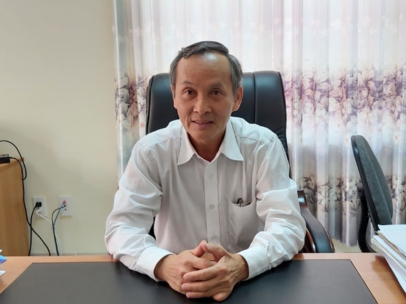 Ông Trương Văn Sáng, Giám đốc BHXH tỉnh.  