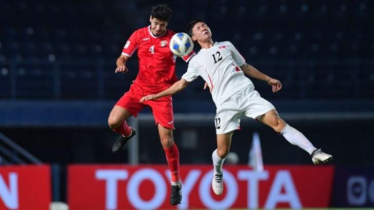 U23 Jordan (áo đỏ) có trận đấu tốt trước U23 Triều Tiên trong trận đấu ra quân. Ảnh: Internet