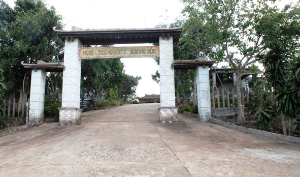 Nghĩa trang huyện Krông Búk được Doanh nghiệp Phúc Lợi đầu tư xây dựng theo đúng quy chuẩn.