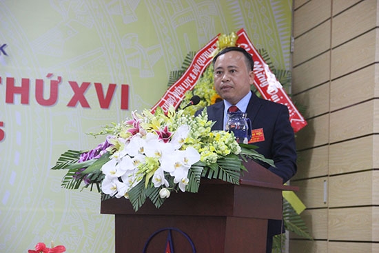 Ông Trần Văn Thuận, Giám đốc Công ty Điện lực Đắk Lắk phát biểu khai mạc Đại hội