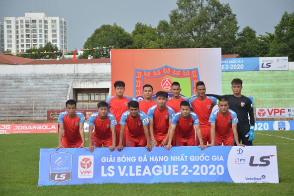 Đội hình thường xuyên ra sân của Câu lạc bộ bóng đá Đắk Lắk.    