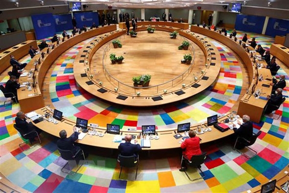 Toàn cảnh Hội nghị thượng đỉnh EU ở Brussels, Bỉ ngày 18-7-2020.    Ảnh: THX/TTXVN