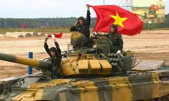 Đội tuyển xe tăng Việt Nam vào chung kết