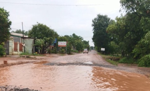Một tuyến giao thông nông thôn trên địa bàn huyện Ea Súp
