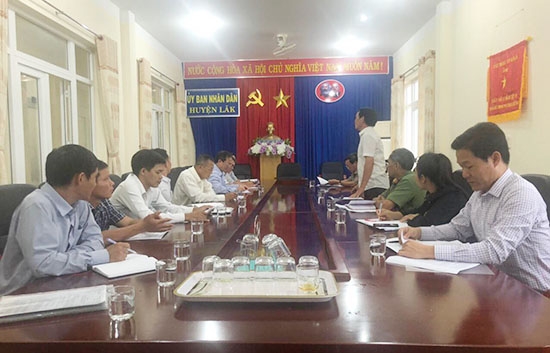 Ban tổ chức Phiên chợ đưa hàng Việt về miền núi năm 2020 họp tại huyẹen Lắk thống nhất thơì gian tổ chức phiên chợ