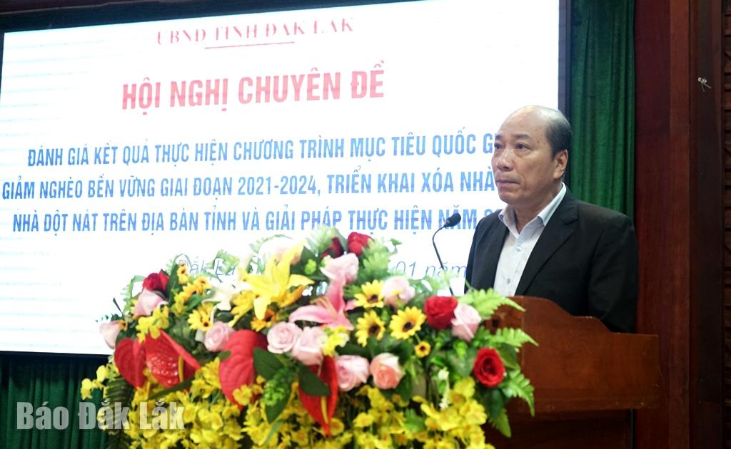 CHủ tịch UBND tỉnh Phạm Ngọc Nghị phát biểu tại hội nghị