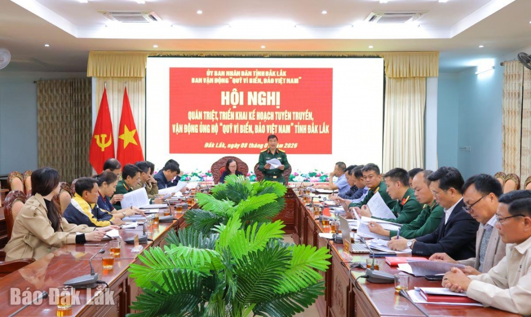 Các đại biểu tham dự hội nghị.