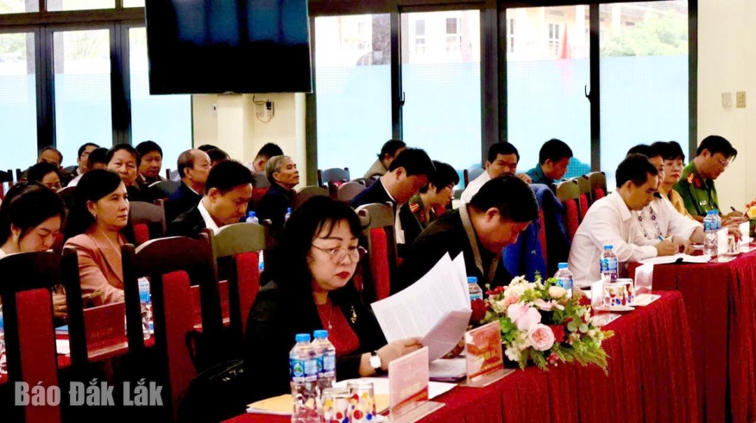 Đồng chí Cao Thị Hòa An, Phó Bí thư Thường trực Tỉnh ủy, Chủ tịch HĐND tỉnh tham dự hội nghị. Ảnh: Trang Diễm