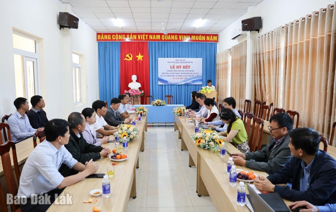 Các đại biểu tham gia Lễ ký kết 