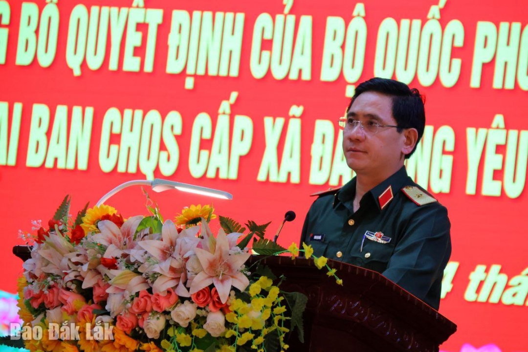 Thiếu tướng Phan Đại Nghĩa, Phó Tư lệnh, kiêm Tham mưu trưởng Quân khu 5 phát biểu tại hội nghị.