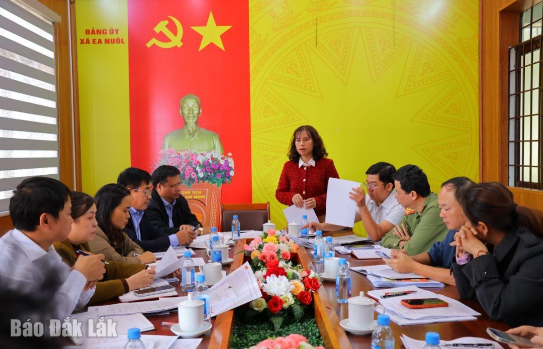 Các đại biểu tại buổi làm việc.