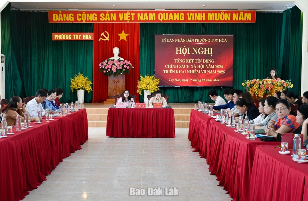 Quang cảnh hội nghị.