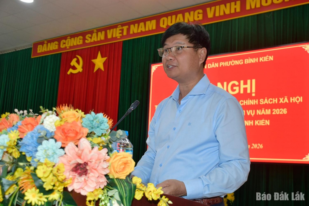 Chủ tịch UBND phường Bình Kiến Nguyễn Quốc Thắng phát biểu khai mạc hội nghị.