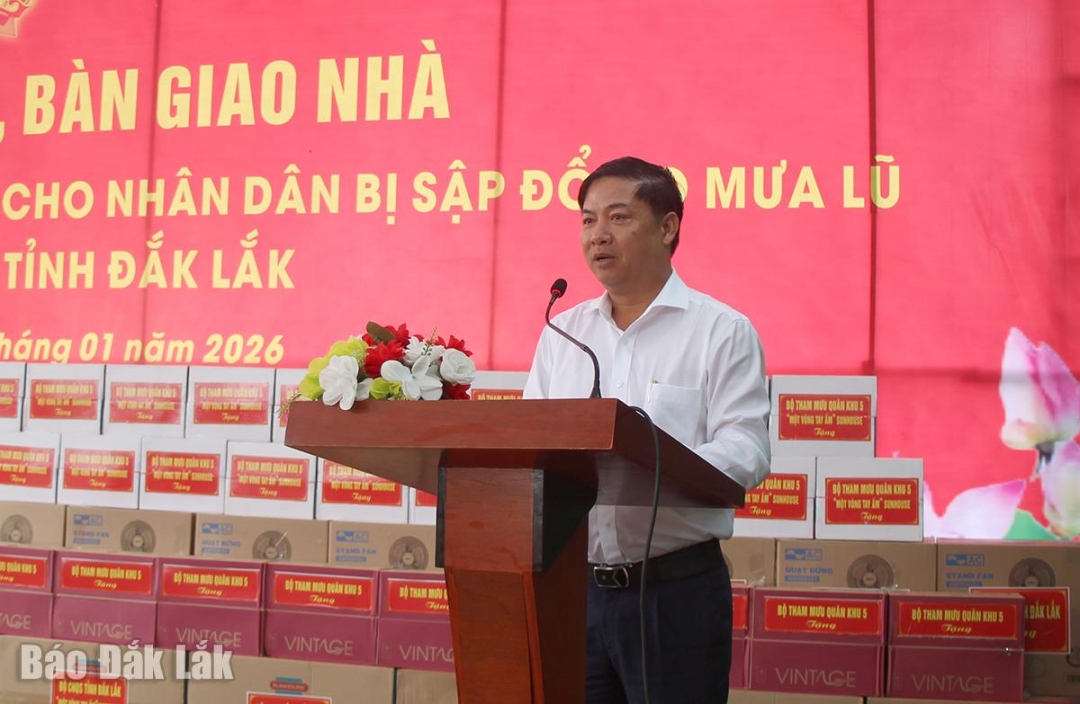 Bí thư Tỉnh ủy Lương Nguyễn Minh Triết phát biểu tại buổi lễ.