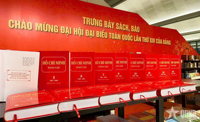 Bộ sách Hồ Chí Minh toàn tập. Ảnh: Báo Quân đội Nhân dân