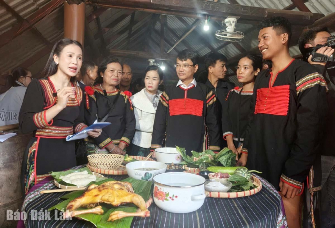 Chương trình Livestream giới thiệu các món ăn truyền thống, đặc sản địa phương