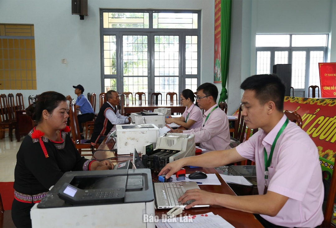 Hoạt động giao dịch tại điểm giao dich Ea Tul