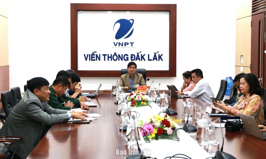 Các đại biểu tham dự Phiên họp thứ 29 tại điểm cầu Đắk Lắk.