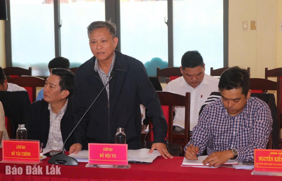 Lãnh đạo Sở Nội vụ thông tin thêm một số nội dung về công tác bầu cử cho các địa phương nắm.