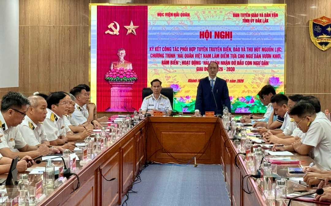 Quang cảnh hội nghị