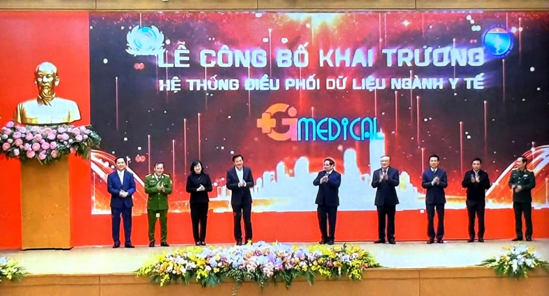 khai trương