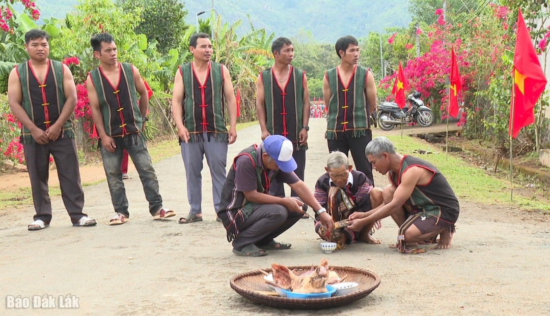 Cúng tại