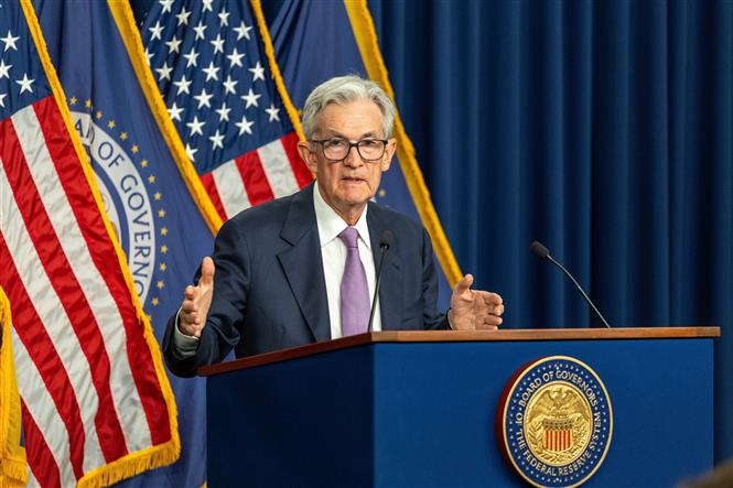 Chủ tịch Cục Dự trữ Liên bang Mỹ (Fed) Jerome Powell ường như đã sẵn sàng cắt giảm lãi suất. Ảnh tư liệu: THX/TTXVN