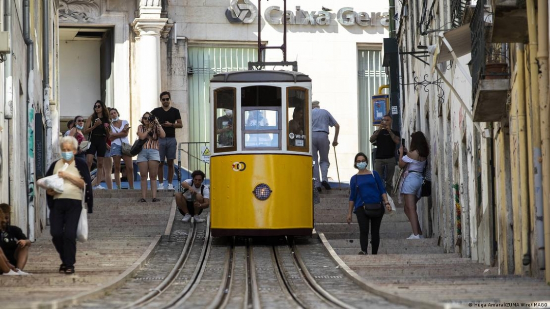 Thủ đô Lisbon của Bồ Đào Nha là điểm đến yêu thích của các nhà đầu tư nước ngoài. Ảnh: DW