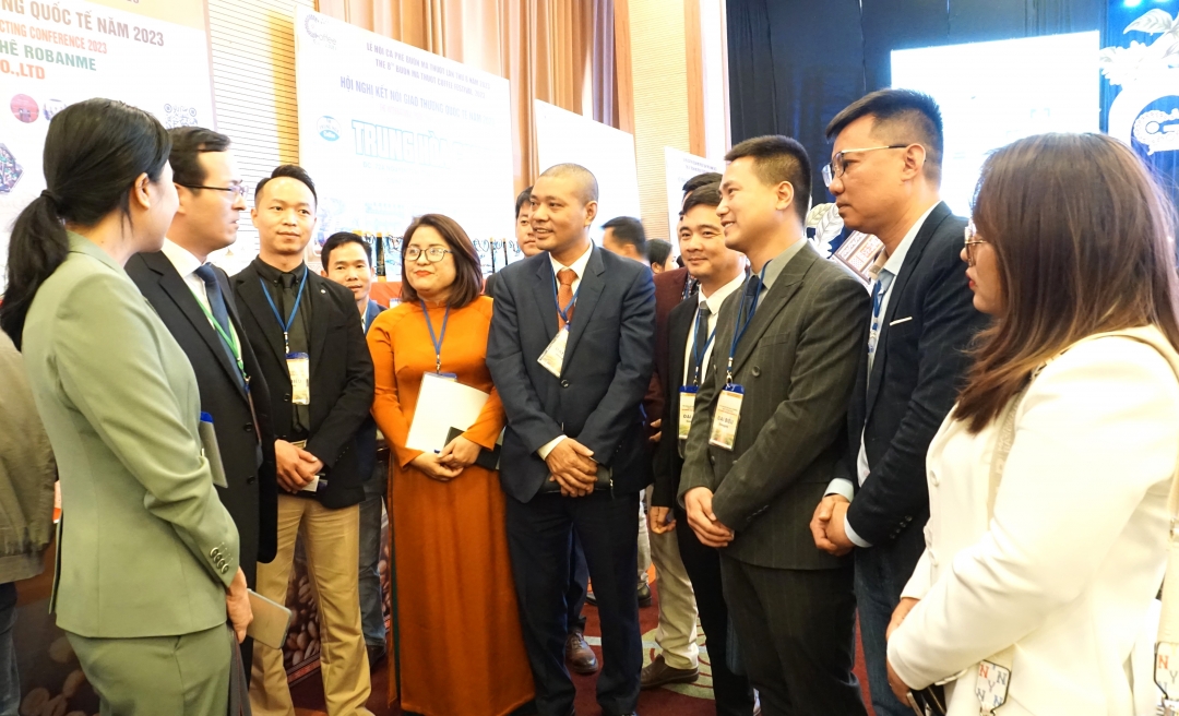 Nhiều doanh nghiệp trong và ngoài nước đến tìm hiểu cơ hội đầu tư ở Đắk Lawsk thông qua Hội nghị kết nối giao thương quốc tế năm 2023.
