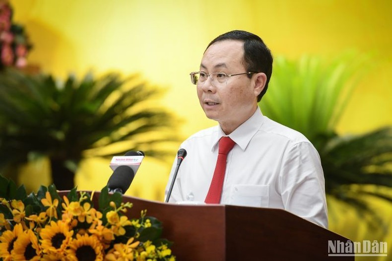 Đồng chí Nguyễn Văn Hiếu, Phó Bí thư Thành ủy Thành phố Hồ Chí Minh phát biểu tại hội nghị.