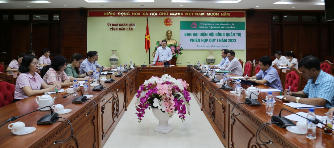Trưởng Ban đại diện Hội đồng quản trị NHCSXH chi nhánh Đắk Lắk Nguyễn Tuấn Hà chủ trì phiên họp