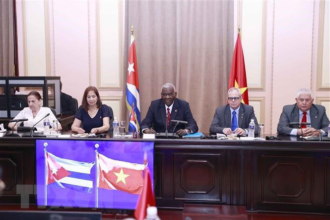 Chủ tịch Quốc hội Chính quyền Nhân dân nước Cộng hòa Cuba Esteban Lazo Hernandez phát biểu. Ảnh: TTXVN