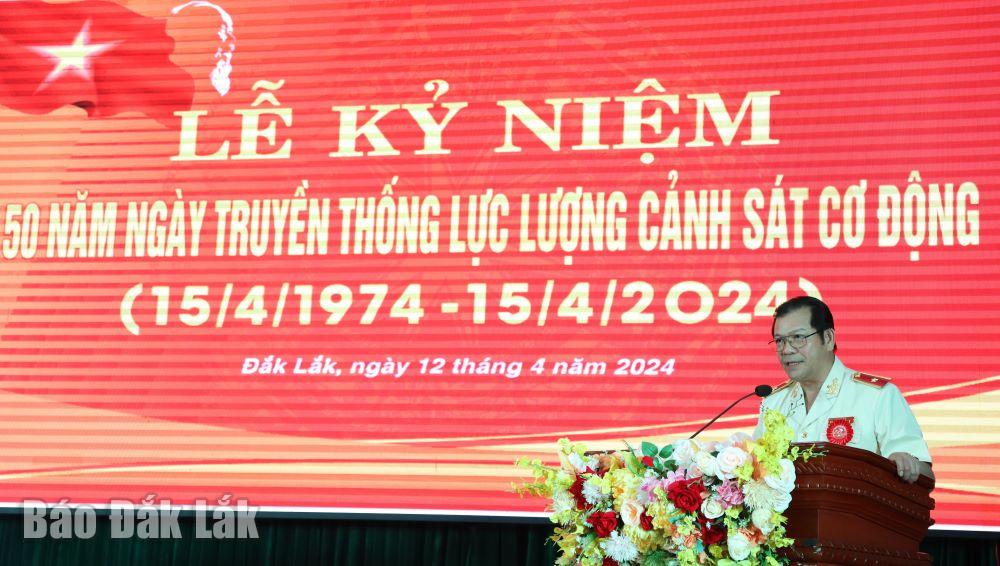 Thiếu tướng Lê Vinh Quy, Giám đốc Công an tỉnh phát biểu ý kiến.