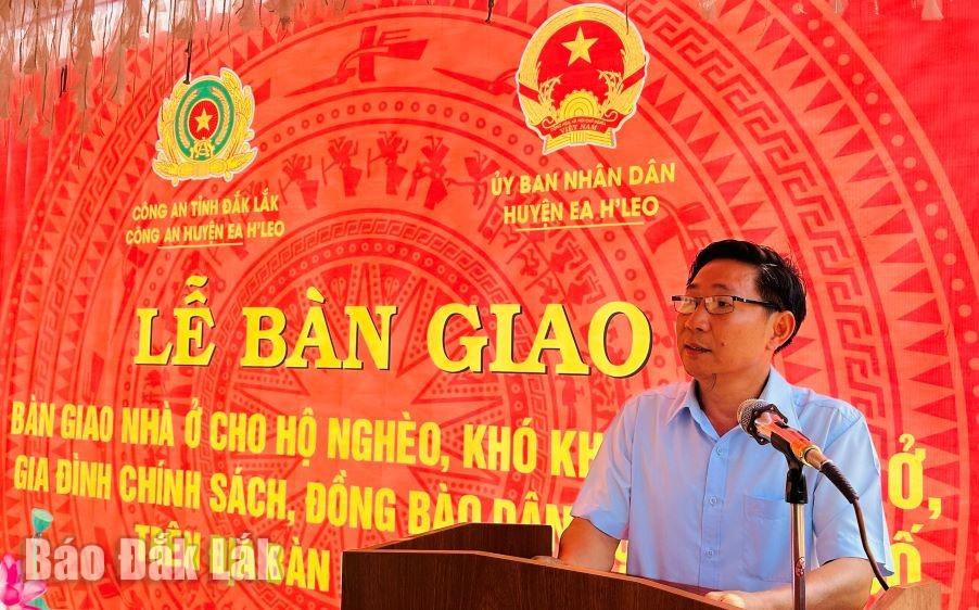 Phó Chủ tịch UBND huyện Ea hleo Phạm Văn Khôi phát biểu tại buổi lễ.