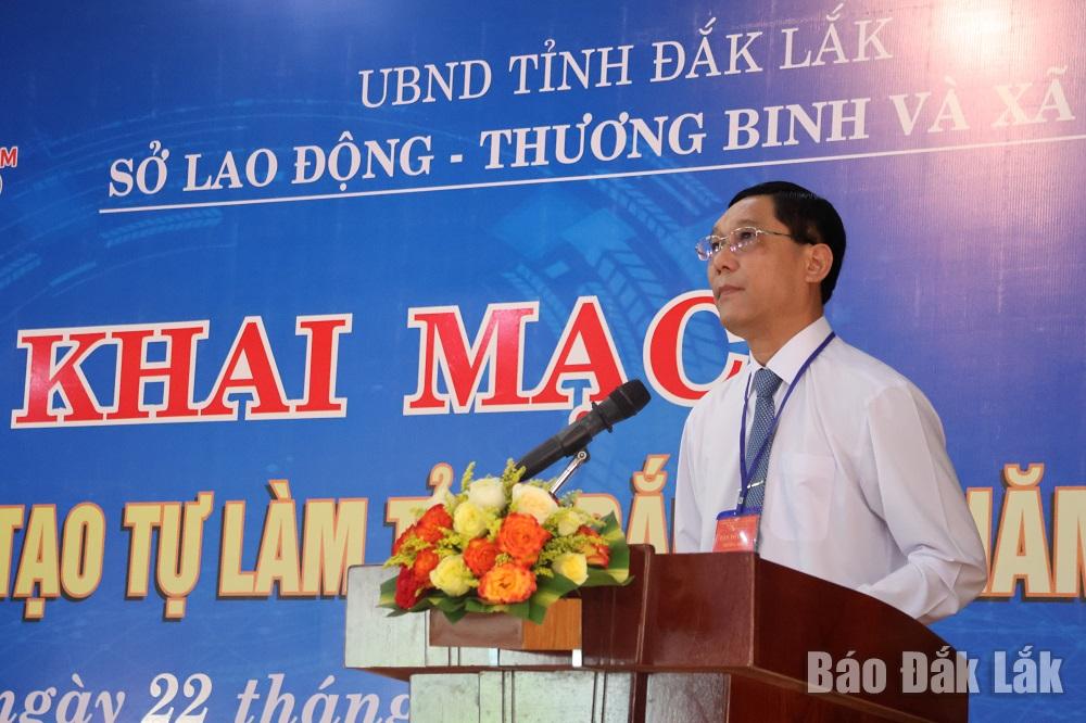 Phó Giám đốc Sở Lao động – Thương binh và Xã hội Nguyễn Quang Thuân phát biểu tại Hội thi