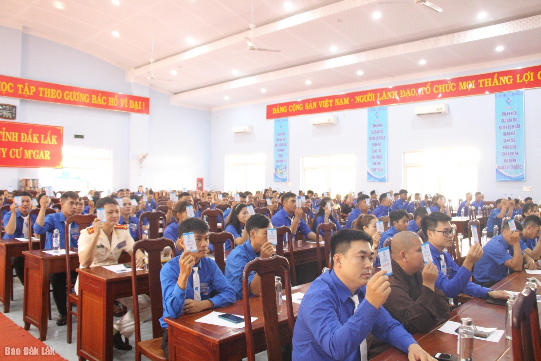 Đại biểu hiệp thương Ủy ban Hội LHTN Việt Nam huyện Cư M’gar khóa IX.