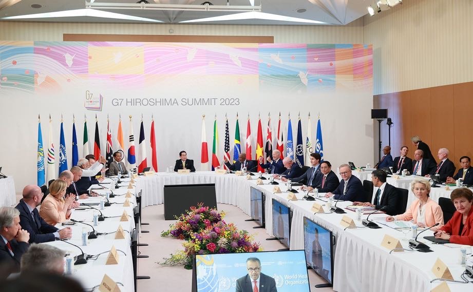 Thủ tướng Phạm Minh Chính dự Phiên họp Cùng hợp tác xử lý đa khủng hoảng của Hội nghị Thượng đỉnh G7 mở rộng. Ảnh: VGP