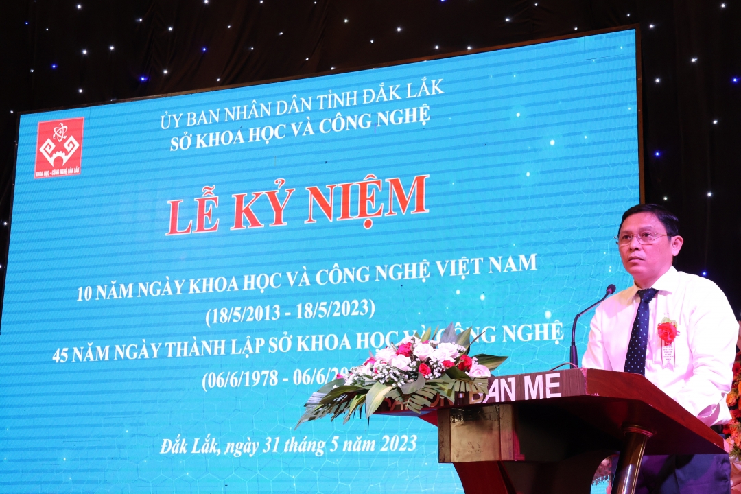 Phó Chủ tịch Thường trực UBND tỉnh Nguyễn Tuấn Hà phát biểu tại buổi lễ